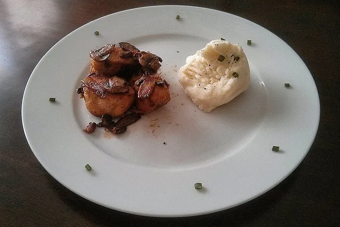Pollo con Champiñones